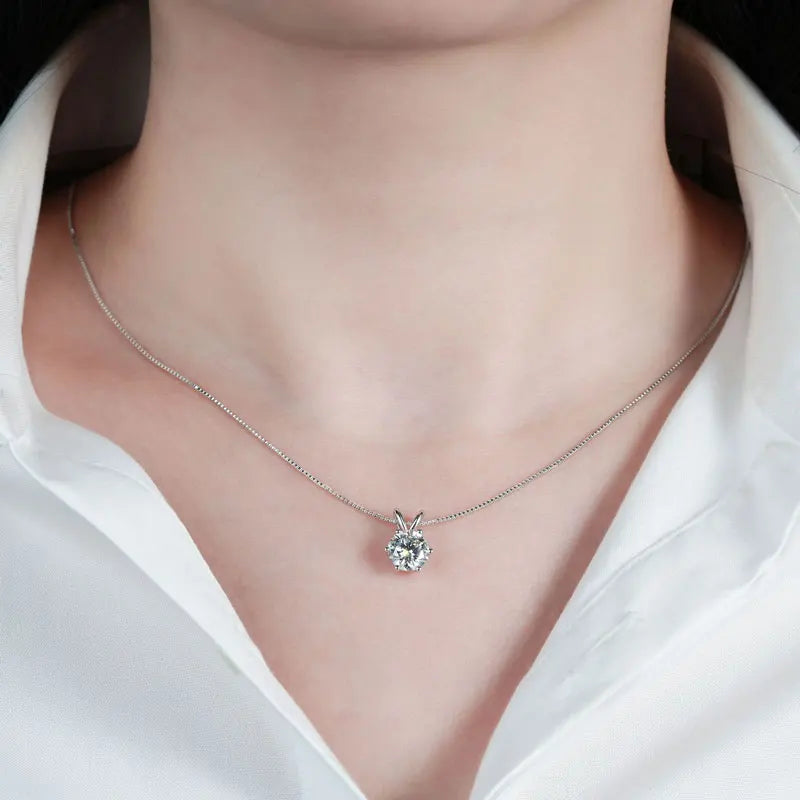 Lnngy Certified 0.5ct–5ct Moissanite Necklace Sparkling Solitaire Lab-Grown Diamond Pendant Necklaces for Women Daily Jewelry